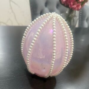 Pink Pearl-Embellished Decorative egg